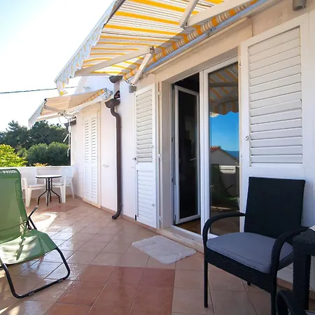 Apartment Adriatic Vitus - Free Private Parking *