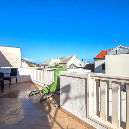Apartment Adriatic Vitus - Free Private Parking