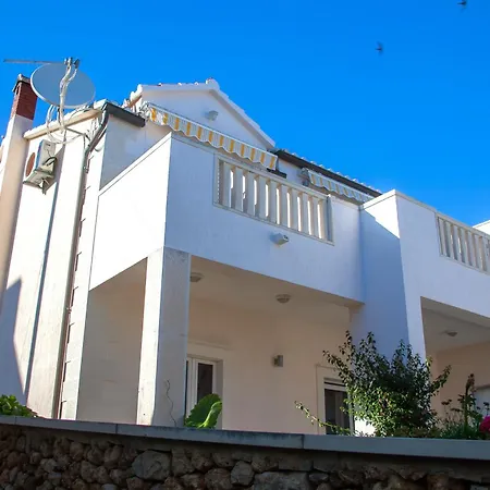 Adriatic Vitus Apartment *